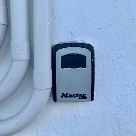 Conil Colorado 1 Rustico Y Economico Conil De La Frontera